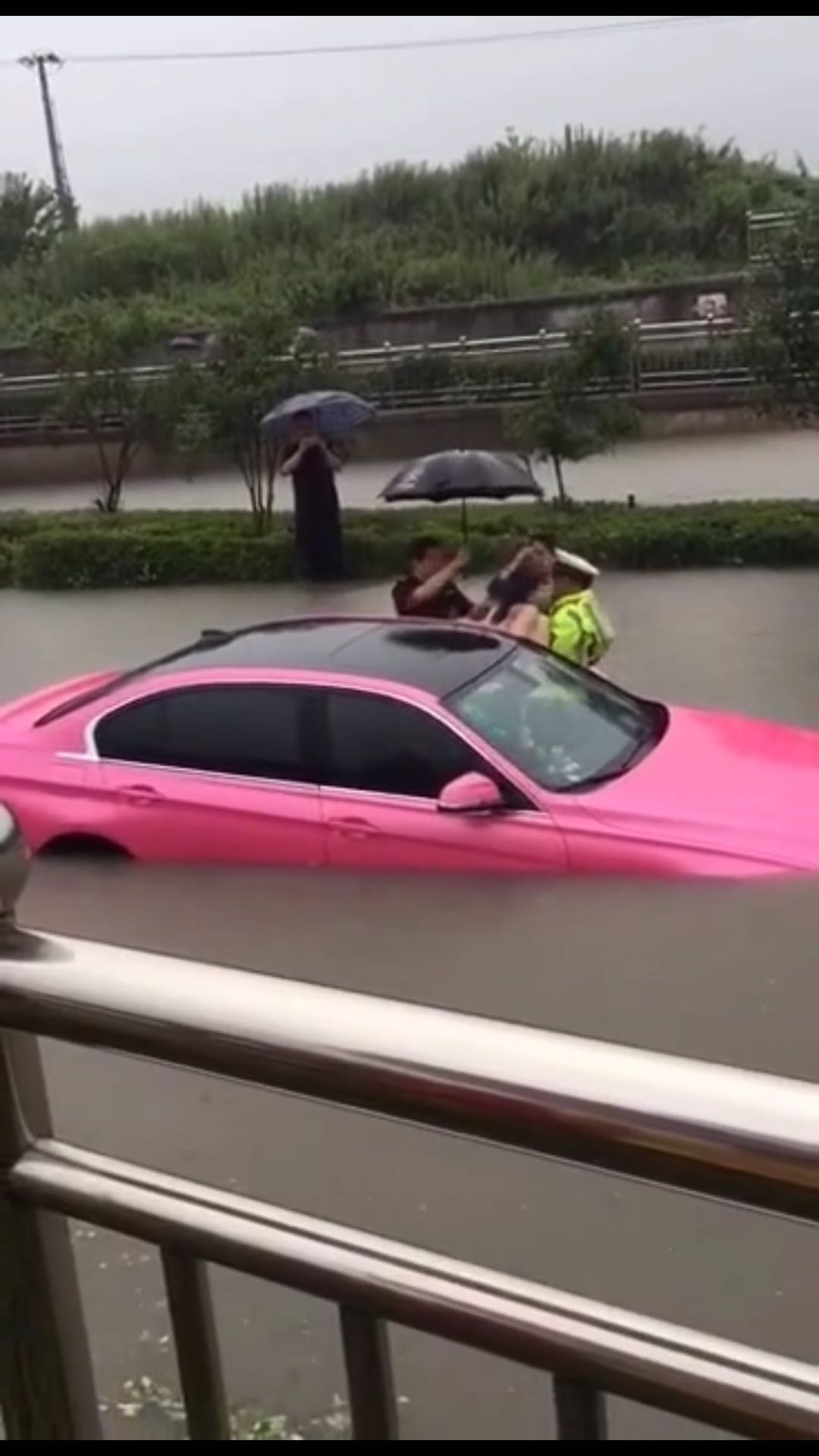 一場大雨淹沒了常州，龍城變水城，救援工作積極開展中?。?！3